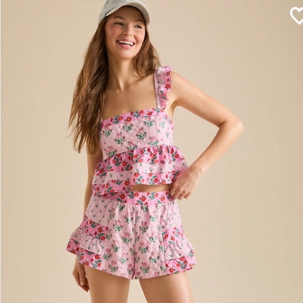 Arula Kamryn Sleeveless Top